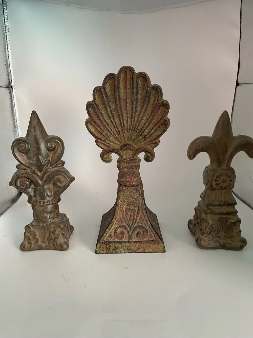 N/A three ornate